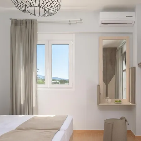Christina Ii,walking Distance To Sandy Beach, By Thinkvilla *
