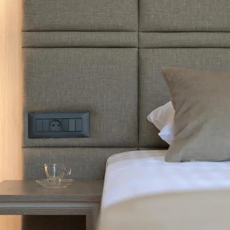 Christina Ii,walking Distance To Sandy Beach, By Thinkvilla Villa *